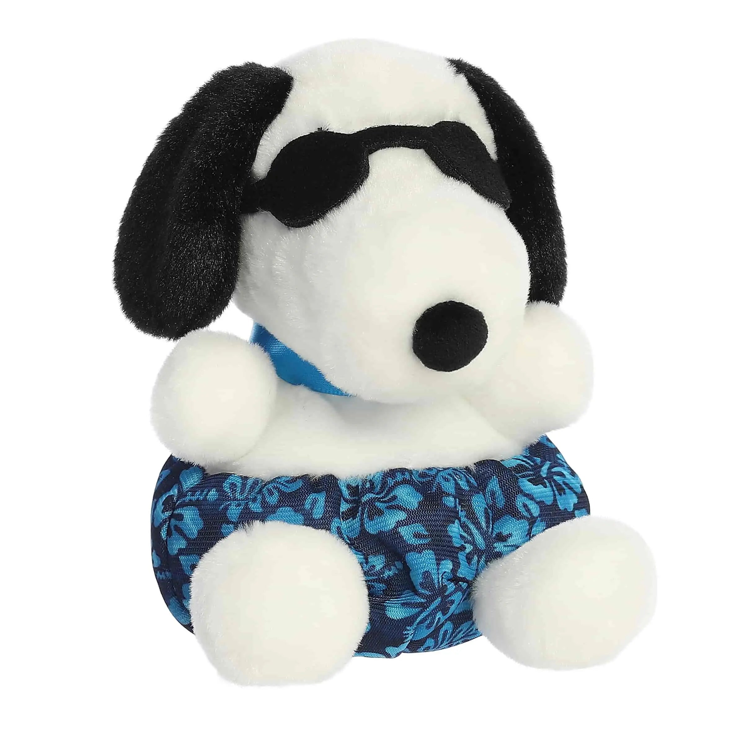 Palm Pals Adorable Snoopy Family Cute Mini Character Stuffed Animals, Back to School Gifts for Kids